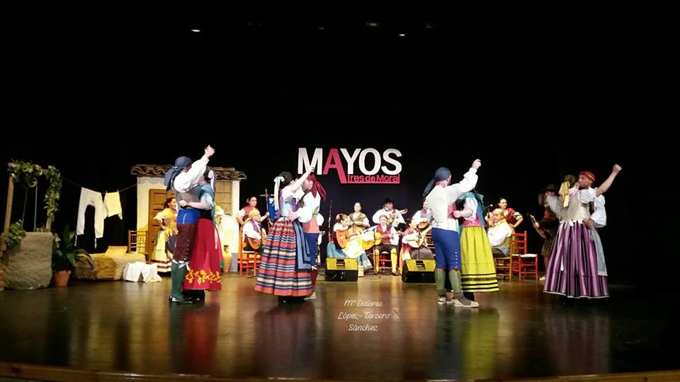 31939753_10212746235036351_4632847571402883072_n